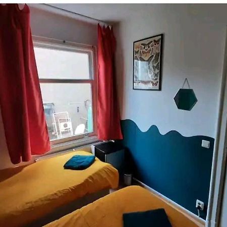 Nicole, Not For Parties, Not A Hotel, Room With Shared Bathroom, No Kitchen Amsterdam Dış mekan fotoğraf